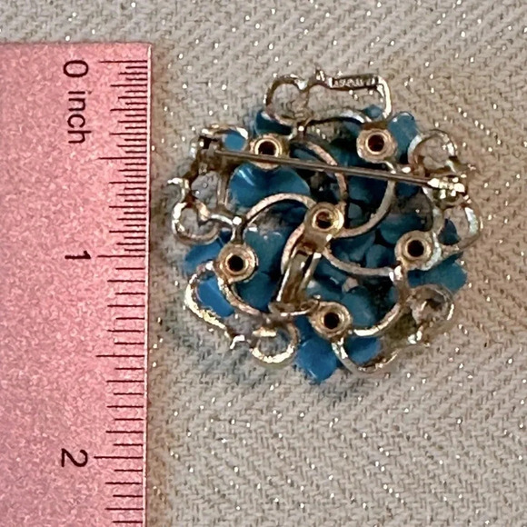 Vintage AVON Forget Me Not Floral Blue, Purple Rhinestone Gold Brooch & Pendant - Picture 9 of 9